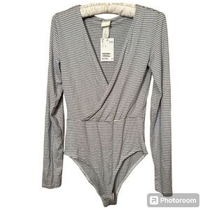NWT H&M Long Sleeve Wrap Stretch Bodysuit Blue White Striped S